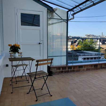 Studio Equipe, Grande Terrasse, A Cote De La Gare Tours Kültér fotó